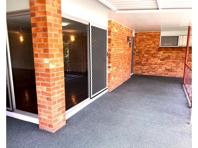 140 Broad Street, Sarina QLD 4737