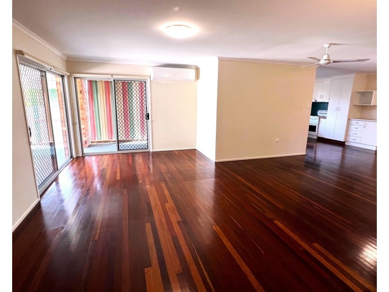 140 Broad Street, Sarina QLD 4737