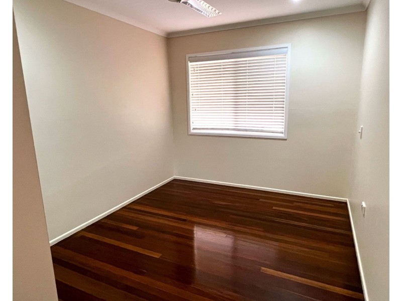 140 Broad Street, Sarina QLD 4737