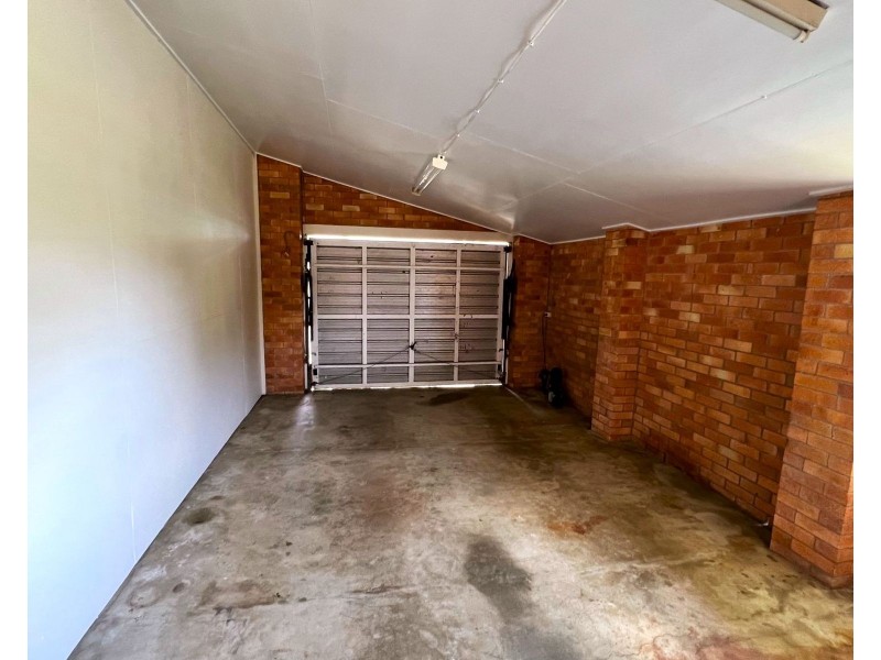 140 Broad Street, Sarina QLD 4737