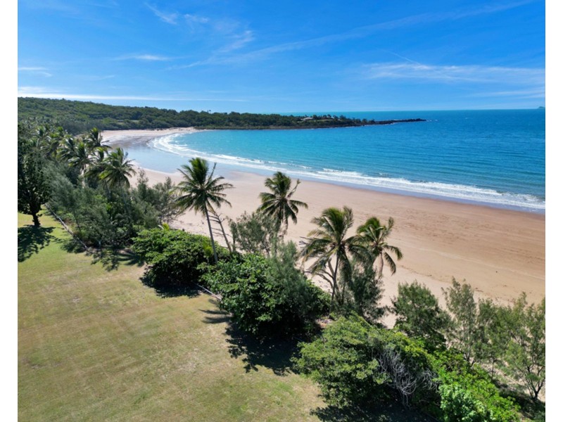 24 The Esplanade, Grasstree Beach QLD 4740