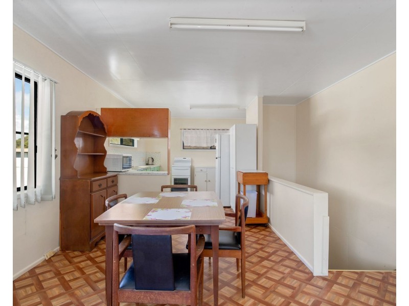 24 The Esplanade, Grasstree Beach QLD 4740