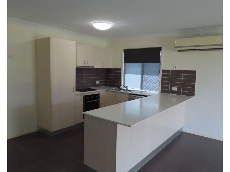 53 Schooner Avenue, Bucasia QLD 4750