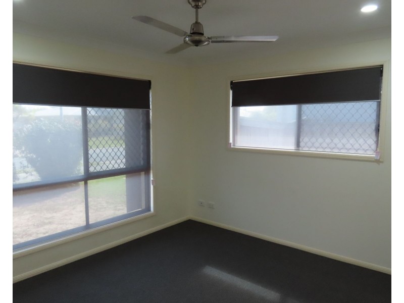 53 Schooner Avenue, Bucasia QLD 4750