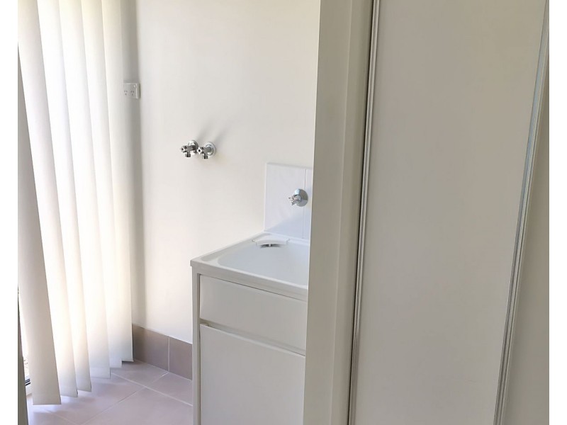 33 Elizabeth Street, Mirani QLD 4754