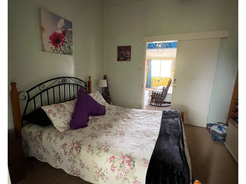 18 Railway Parade, St Lawrence QLD 4707