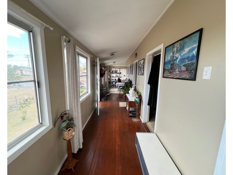 18 Railway Parade, St Lawrence QLD 4707