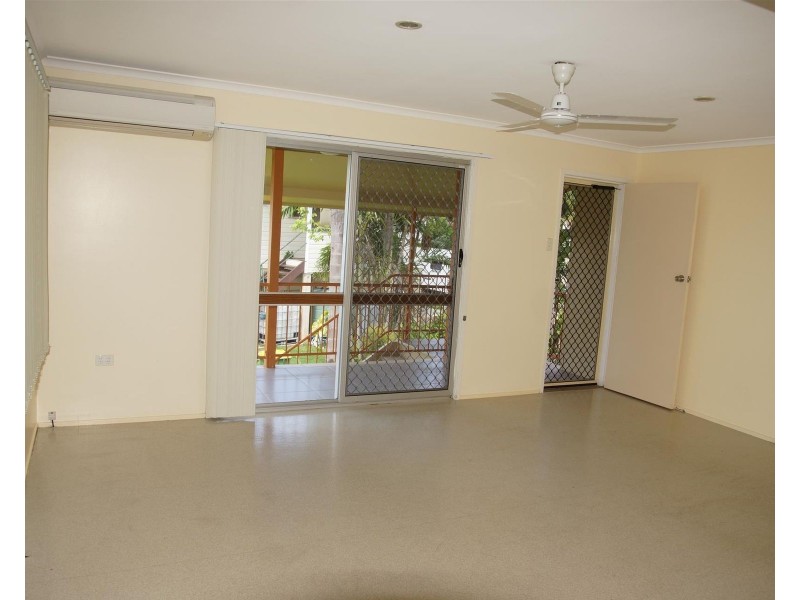 6 Kathleen Street, Sarina QLD 4737