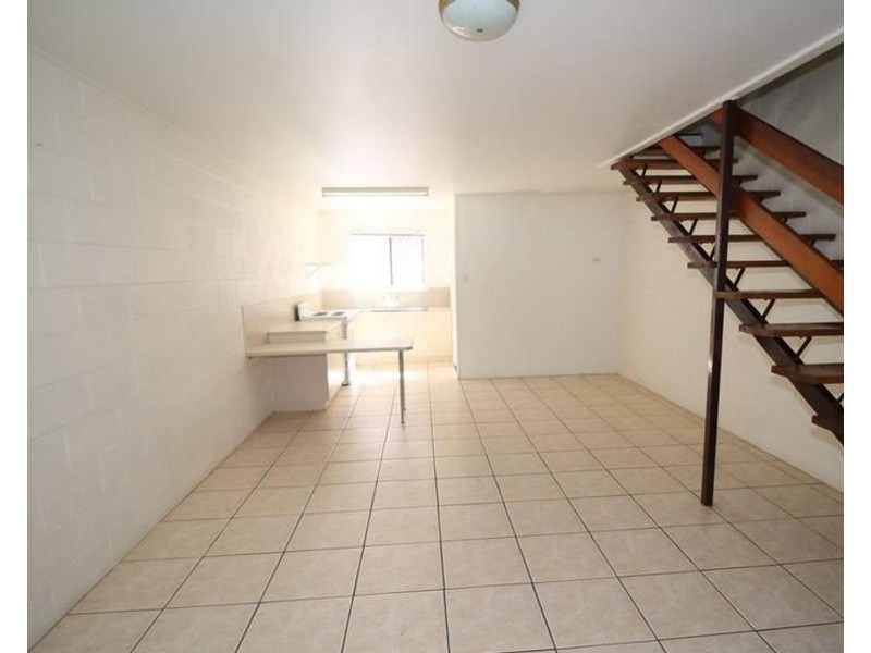 8 Wellington Street, Mackay QLD 4740