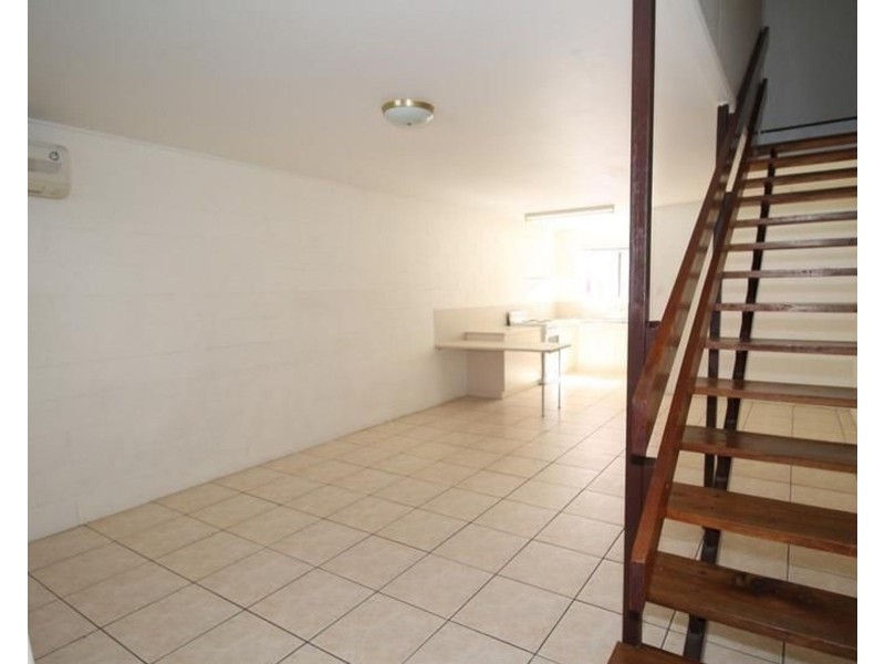 8 Wellington Street, Mackay QLD 4740