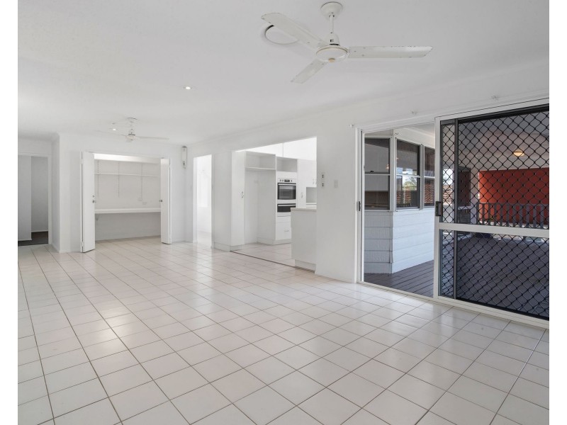 16 Pioneer Street, Mount Pleasant QLD 4740