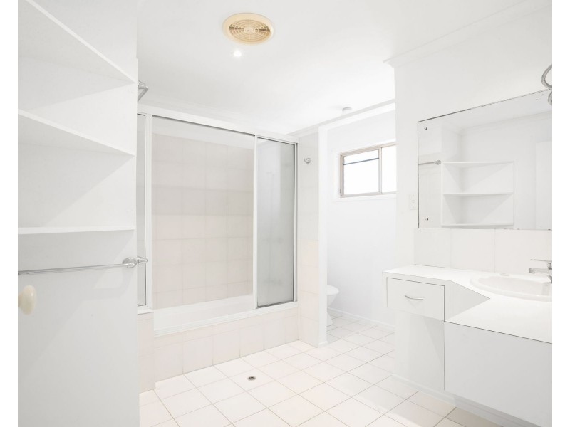 16 Pioneer Street, Mount Pleasant QLD 4740