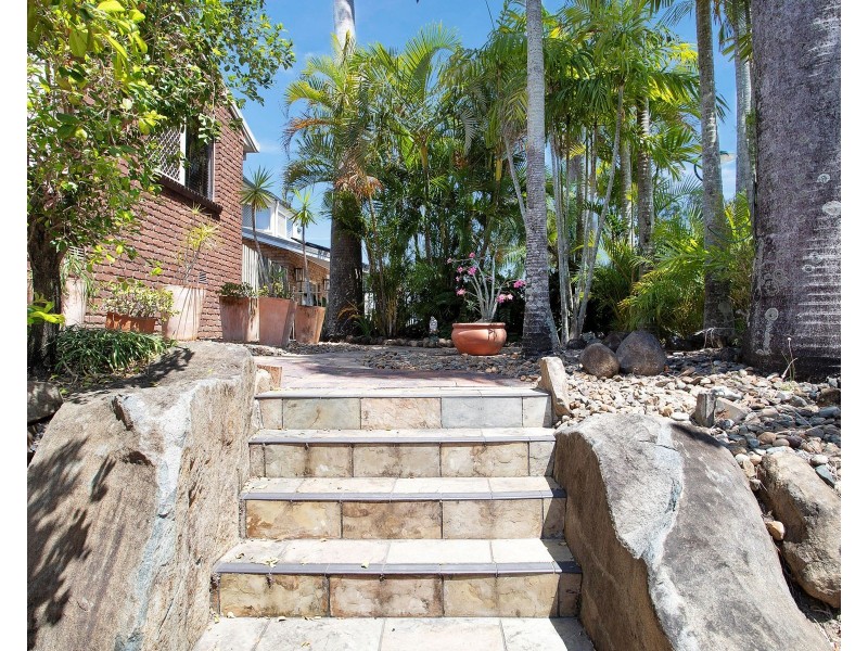 16 Pioneer Street, Mount Pleasant QLD 4740