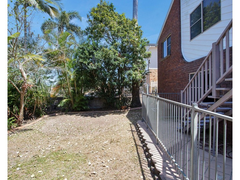 16 Pioneer Street, Mount Pleasant QLD 4740