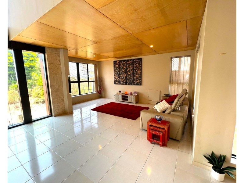 52 Melba Street, Armstrong Beach QLD 4737