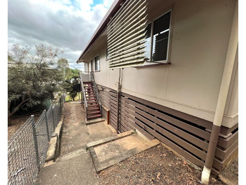 23 Langdon Street, Sarina QLD 4737
