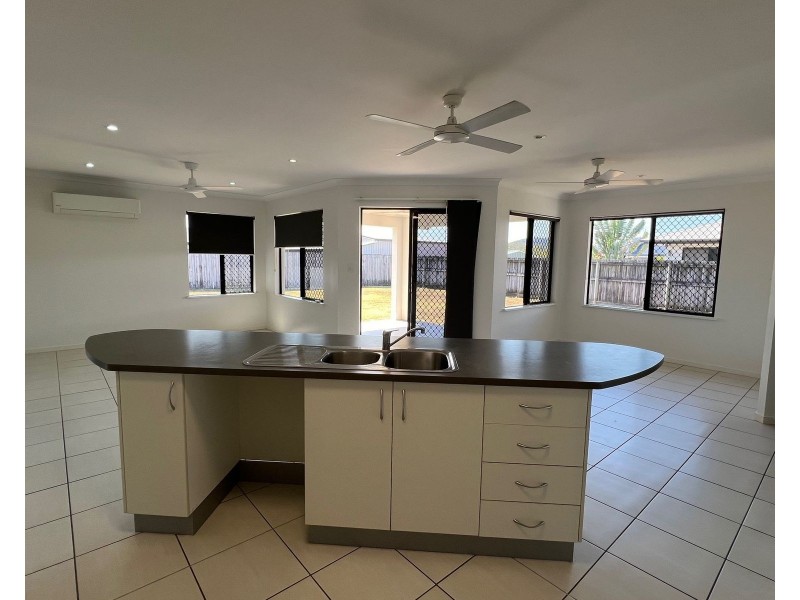 35 Pacific Avenue, Sarina QLD 4737