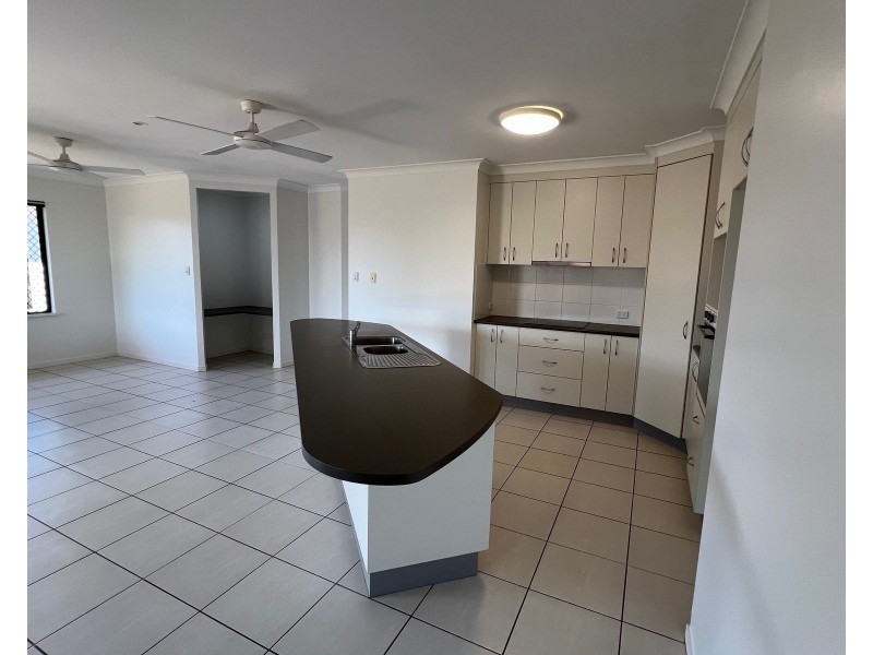 35 Pacific Avenue, Sarina QLD 4737