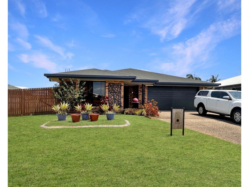 60 Poulsen Drive, Marian QLD 4753