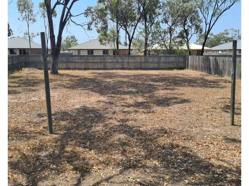 35 Anne Street, Nebo QLD 4742