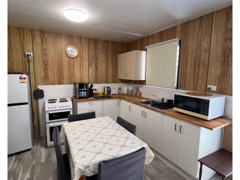 59 Rainbow Street, Armstrong Beach QLD 4737