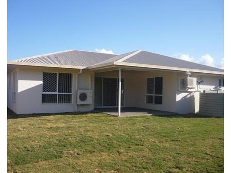 5 Leonie Court, Armstrong Beach QLD 4737