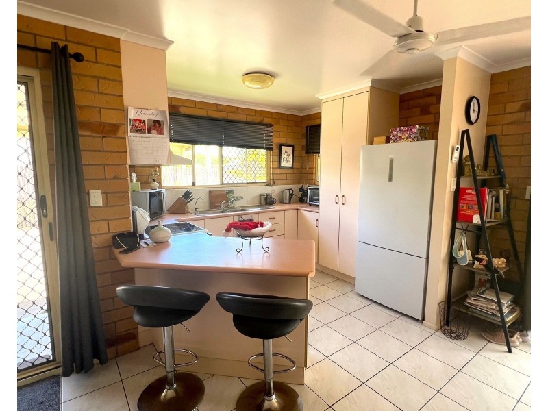 1/12 East Street, Sarina QLD 4737