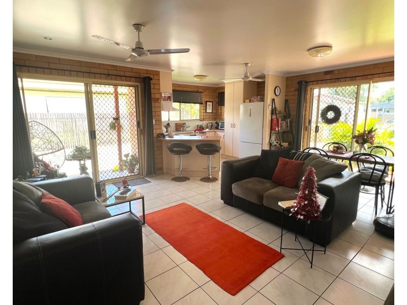 1/12 East Street, Sarina QLD 4737