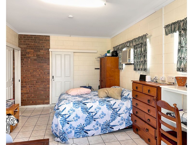 7 Brooksfield Drive, Sarina Beach QLD 4737