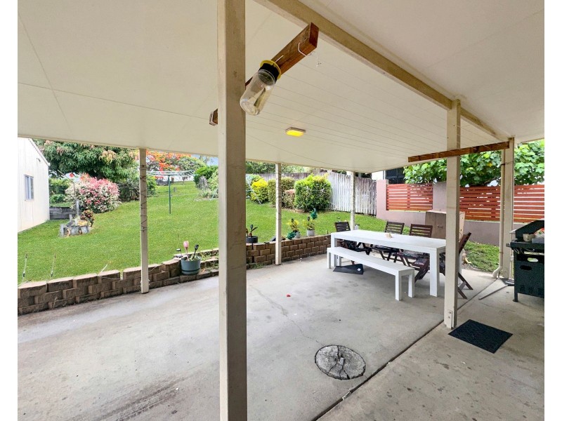 7 Brooksfield Drive, Sarina Beach QLD 4737