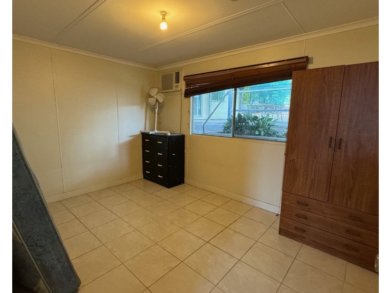 27 Flaggy Rock Road, Clairview QLD 4741