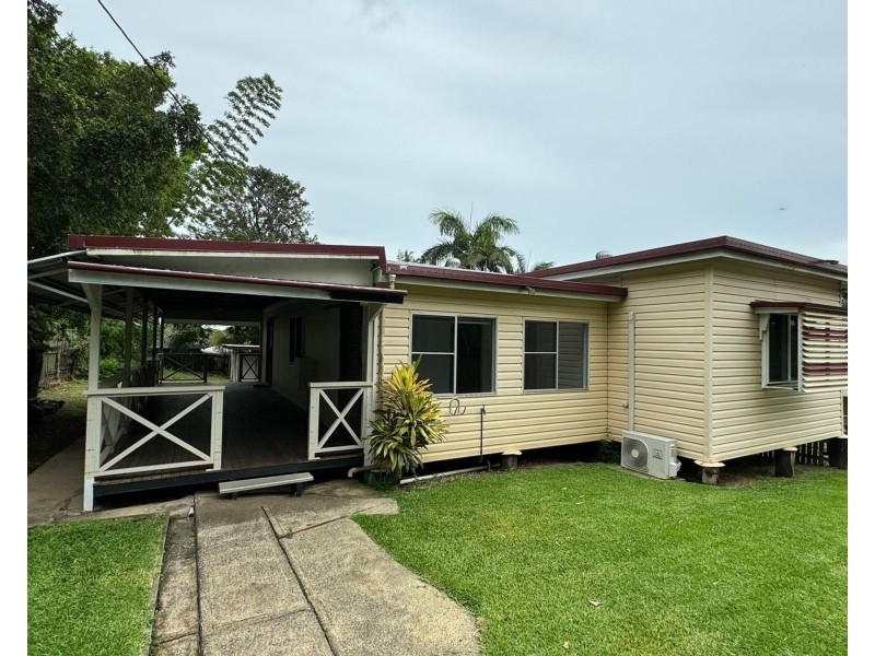 42 Anzac Street, Sarina QLD 4737