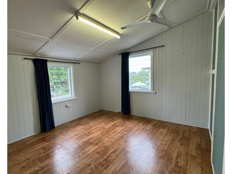 42 Anzac Street, Sarina QLD 4737