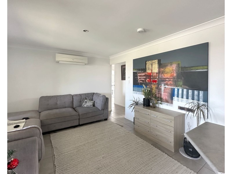 20 Moreton Drive, Rural View QLD 4740