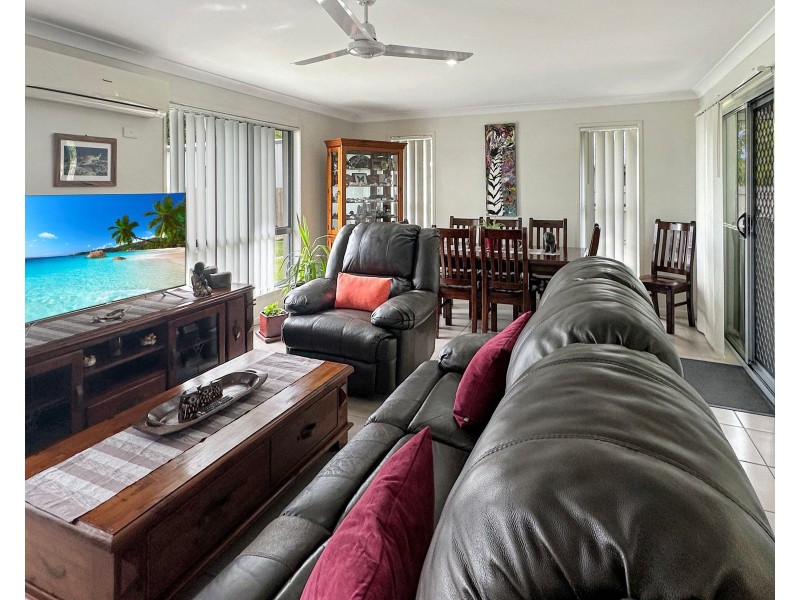 19 Kingslea Court, Ooralea QLD 4740