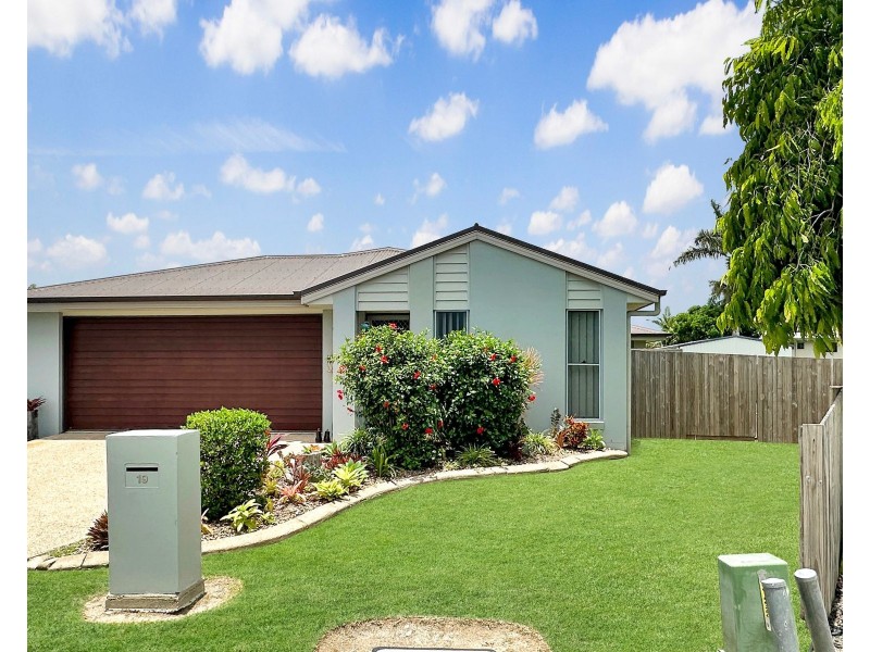 19 Kingslea Court, Ooralea QLD 4740