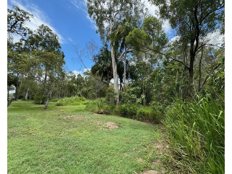 Lot 100 Miran Khan Drive, Armstrong Beach QLD 4737