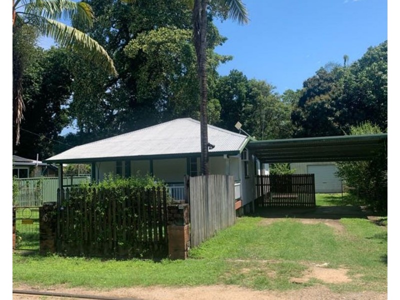 45 Anzac Parade, Finch Hatton QLD 4756