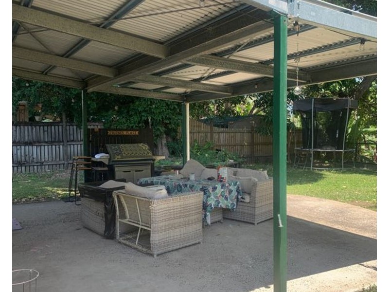 45 Anzac Parade, Finch Hatton QLD 4756