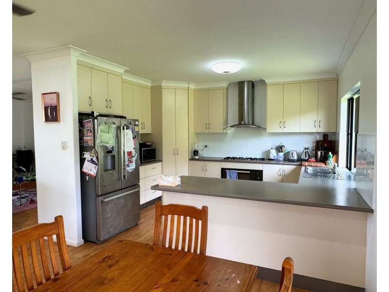 69 Grasstree Beach Road, Grasstree Beach QLD 4740