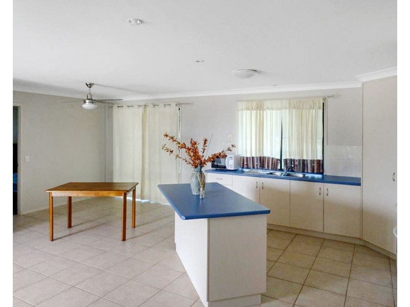 16 Cassia Court, Nebo QLD 4742