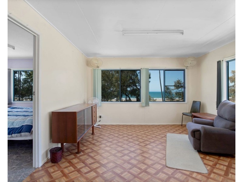 24 The Esplanade, Grasstree Beach QLD 4740