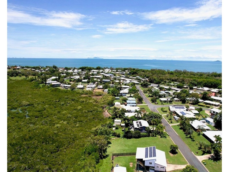 20 Morris Street, Campwin Beach QLD 4737