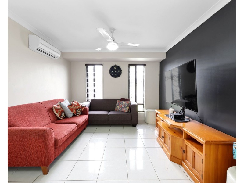 12 Aviland Drive, Seaforth QLD 4741