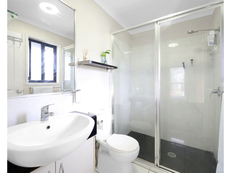 12 Aviland Drive, Seaforth QLD 4741