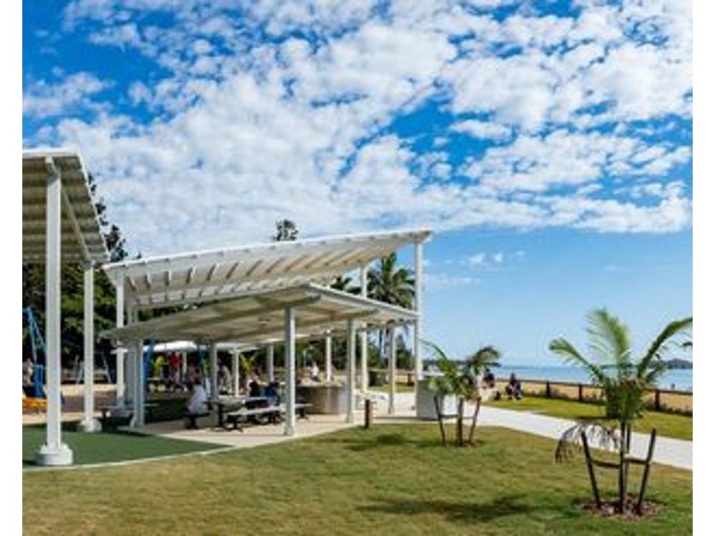 12 Aviland Drive, Seaforth QLD 4741