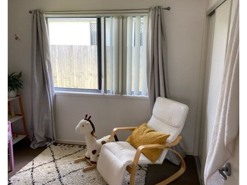 11 Dulcis Drive, Rural View QLD 4740