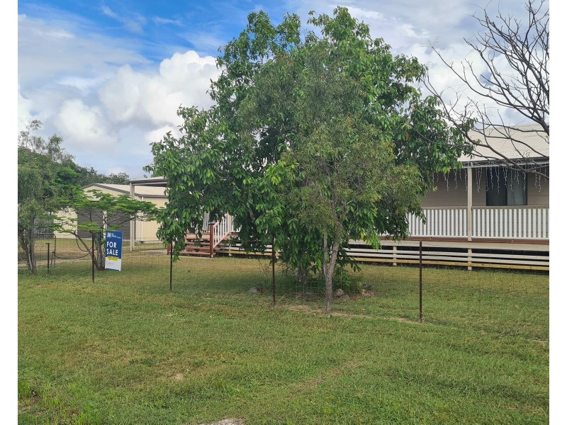 38 Suttor Street, Nebo QLD 4742