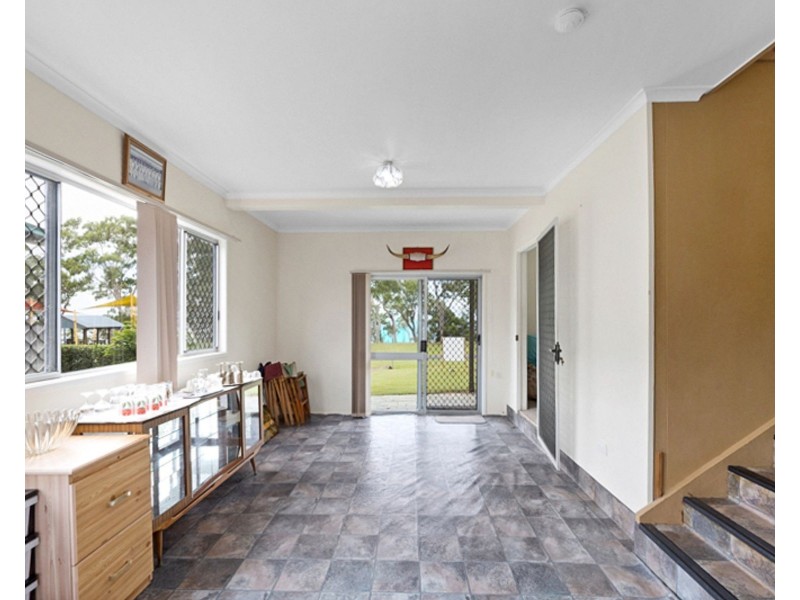 13 Repulse Esplanade, St Helens Beach QLD 4798