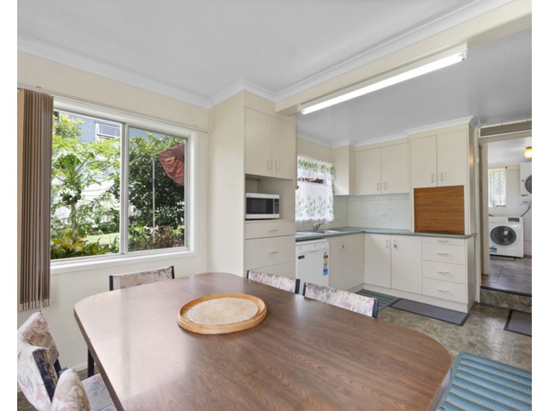 13 Repulse Esplanade, St Helens Beach QLD 4798
